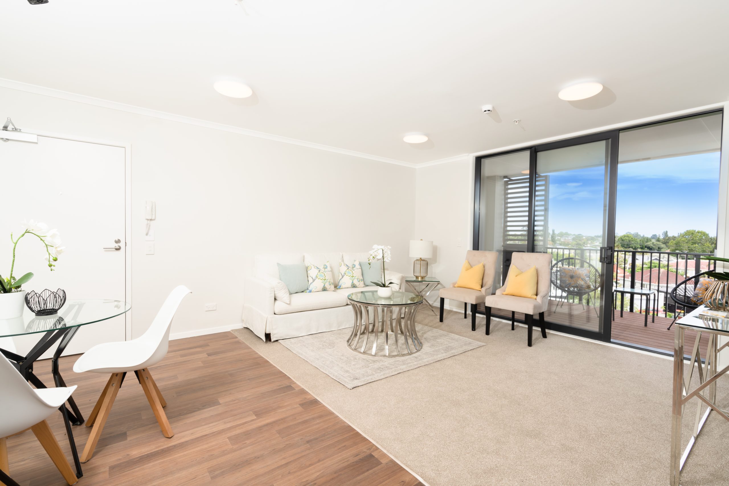 Kenderdine Apartment living space
